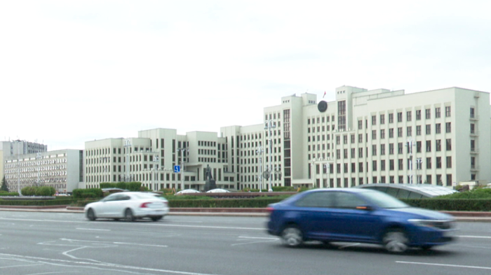 В белорусской экономике рекордное внешнеторговое сальдо – 1,7 млрд долларов