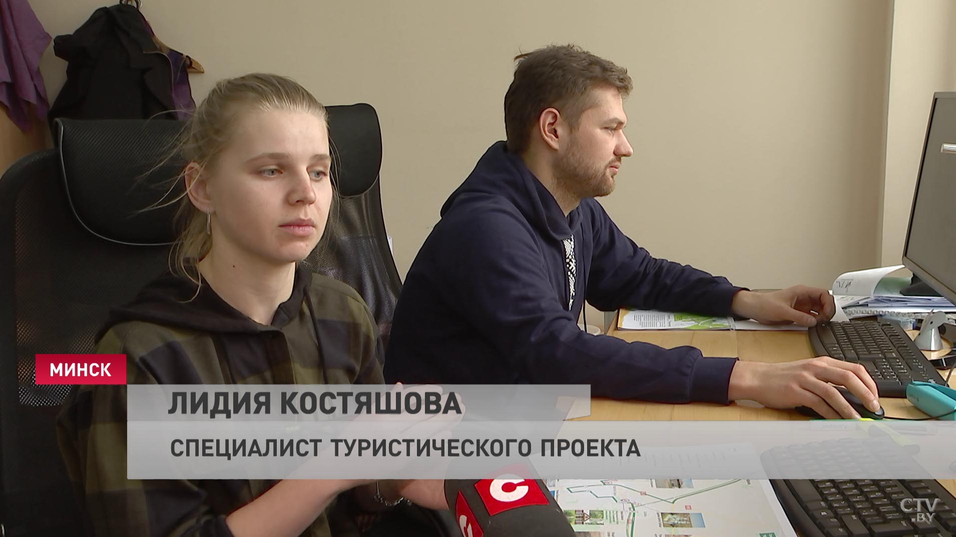 Сальвадор Дали в поэзии, газон на крыше и дома-перевертыши. Необычные смысловые экскурсии организовали минчане-16