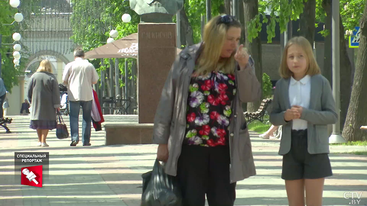 Социальный эксперимент: девочка потерялась в чужом городе. Сколько прохожих не остались равнодушными?-4