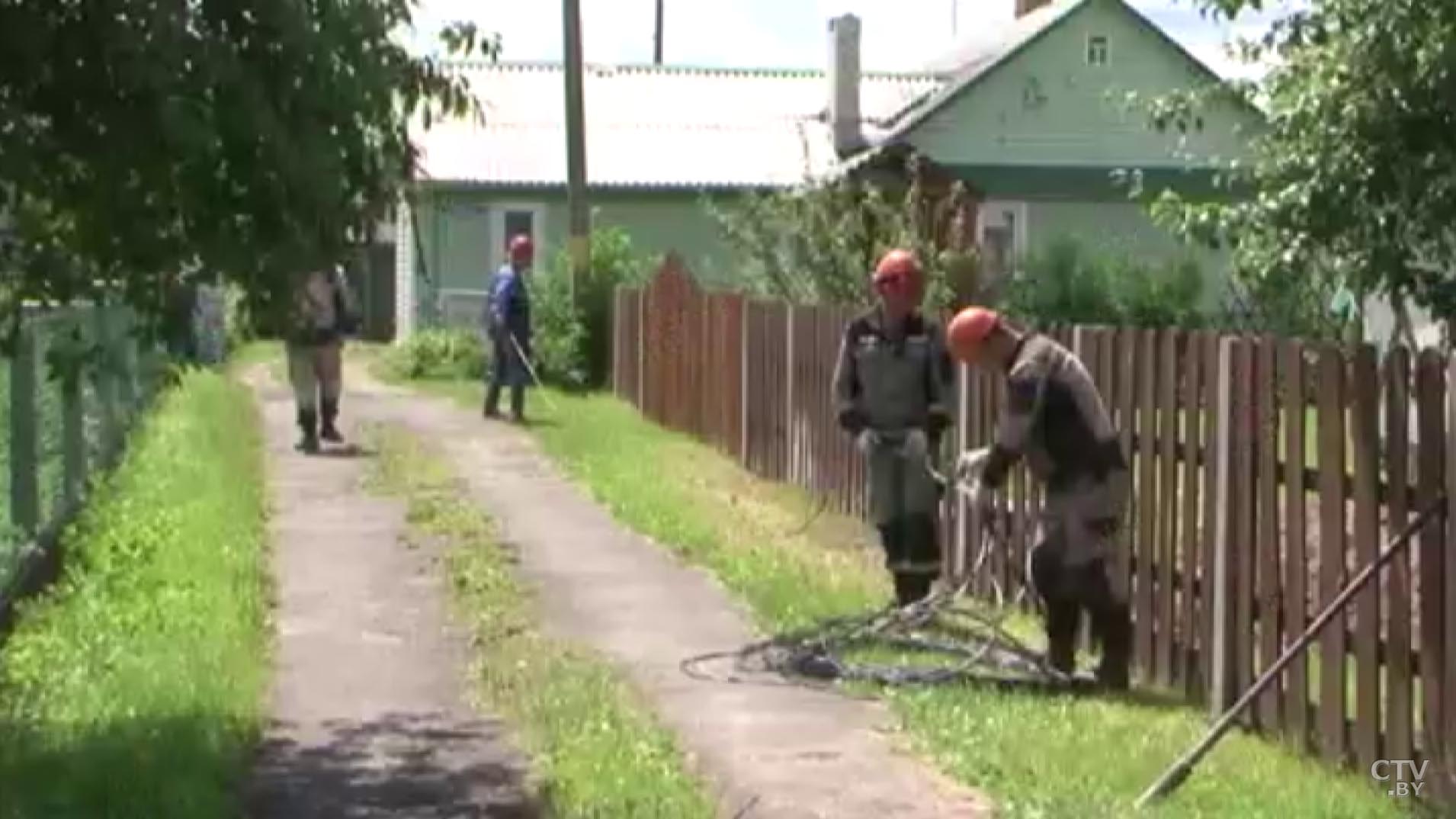 В Беларуси из-за непогоды за сутки нарушилось электроснабжение 279 населённых пунктов-1