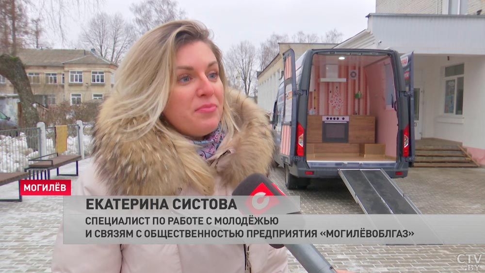 В Могилёвской области создали передвижную лабораторию для классов энергобезопасности. Как отнеслись дети?-25