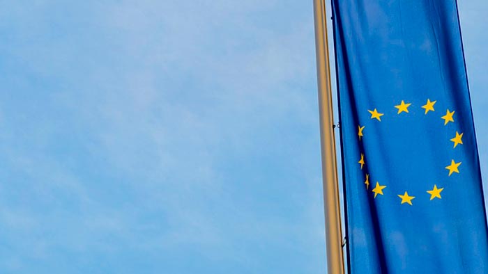 ЕС пообещал Украине помощи в два раза больше, чем США