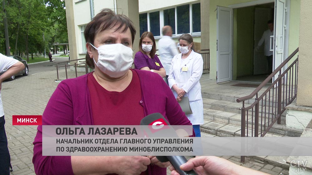 «Мы вместе в этом кризисе». ЕС и ВОЗ передали средства индивидуальной защиты медикам Минской области-4