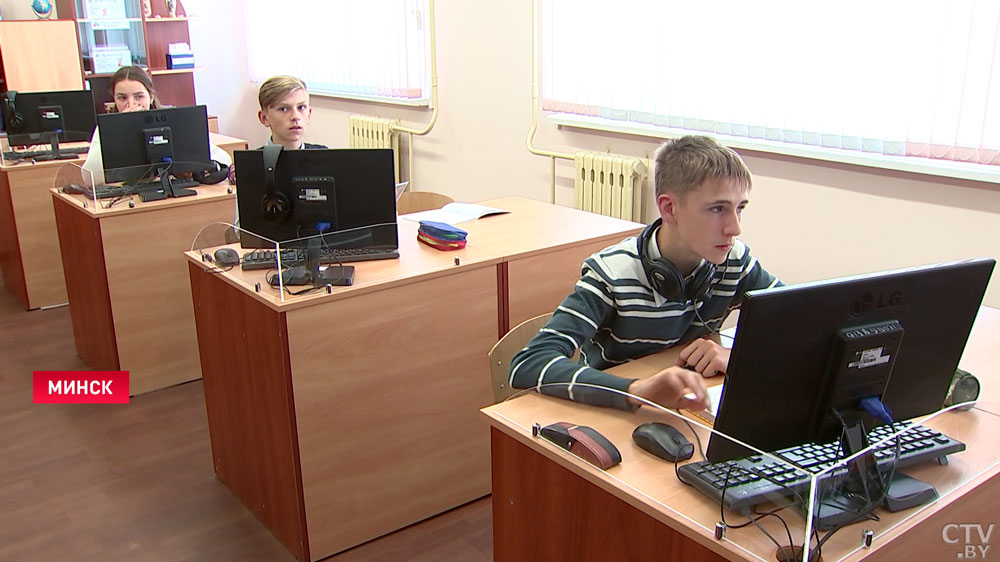 Это потребность дня. На форуме в Гродно эксперты рассказали о цифровизации школ-4