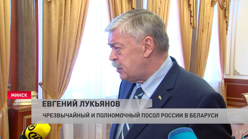 Евгений Лукьянов на встрече с Владимиром Андрейченко: в Минске это произошло в первый раз. Отсюда такая разная степень внимания-7