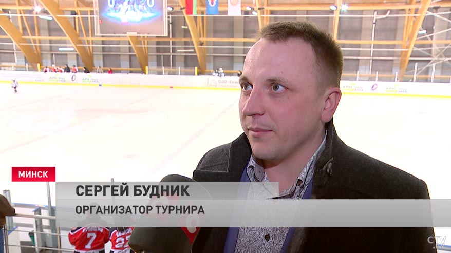 Допускается участие не только мальчиков, но и девочек. Кто стал финалистами соревнований «Золотая шайба»?-4