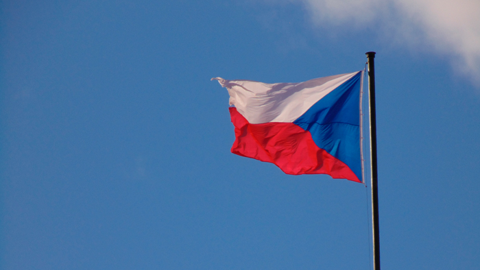 В Чехии хотят запугать РФ, чтобы избежать конфликта с ней
