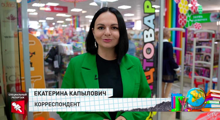 «Для девочек 230 моделей представлено». Вот какую школьную форму подготовили белорусские предприятия к учебному году-19