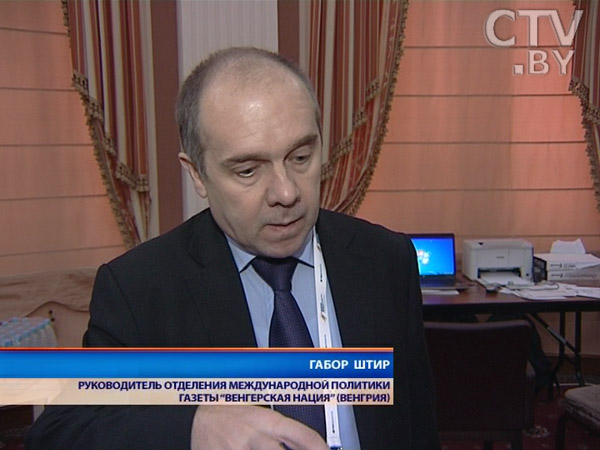 Александр Лукашенко лично встретил Владимира Путина в могилёвском аэропорту 