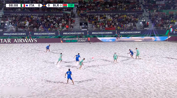 Сборная Беларуси по пляжному футболу уступила команде Италии в полуфинале ЧМ