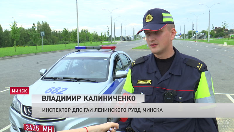 Водитель выпил, ударился о фуру и заснул. ГАИ проводит профилактические рейды-10