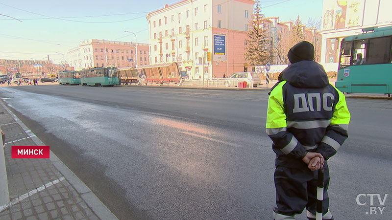 «Пристегнись к безопасности!» ГАИ напоминает, как правильно пользоваться автокреслами-6