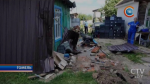 В Гомеле мужчина, находясь в состоянии алкогольного опьянения, протаранил ворота гаража, за которыми находились его жена и сын 