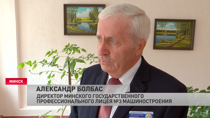 Педагоги, депутаты, представители прокуратуры. Гости Минского лицея машиностроения ответили на вопросы о геноциде-4