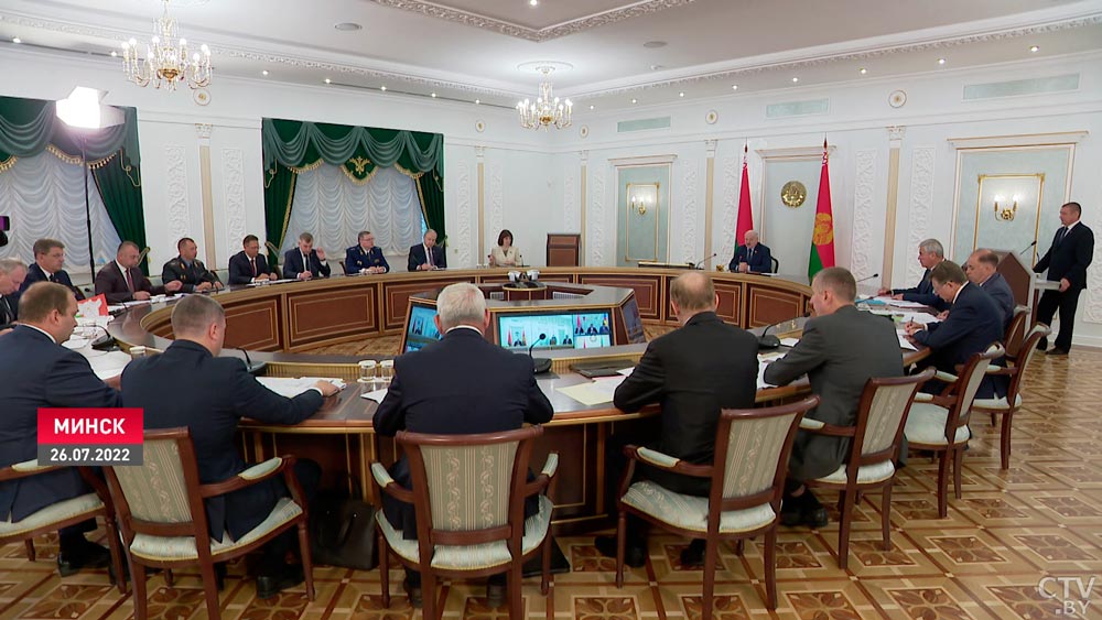 Отчитались о готовности, а комбайнов в полях нет. Какие нарушения выявила Генпрокуратура на уборочной?-25 Отчитались о готовности, а комбайнов в полях нет. Какие нарушения выявила Генпрокуратура на уборочной?-25