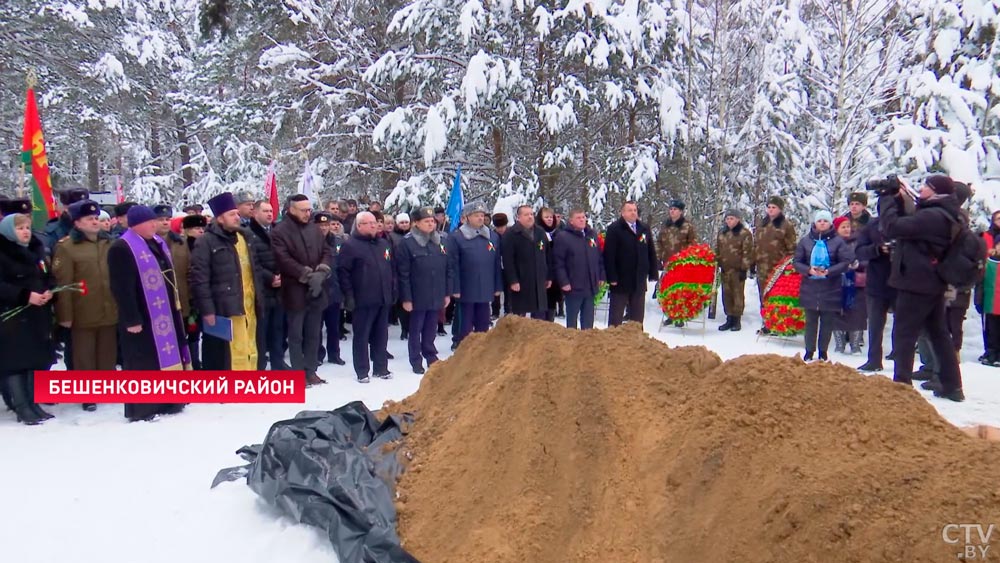 Скидывали в одну яму убитых жителей несколько месяцев. Какие зверства фашисты творили в Бешенковичском районе?-4