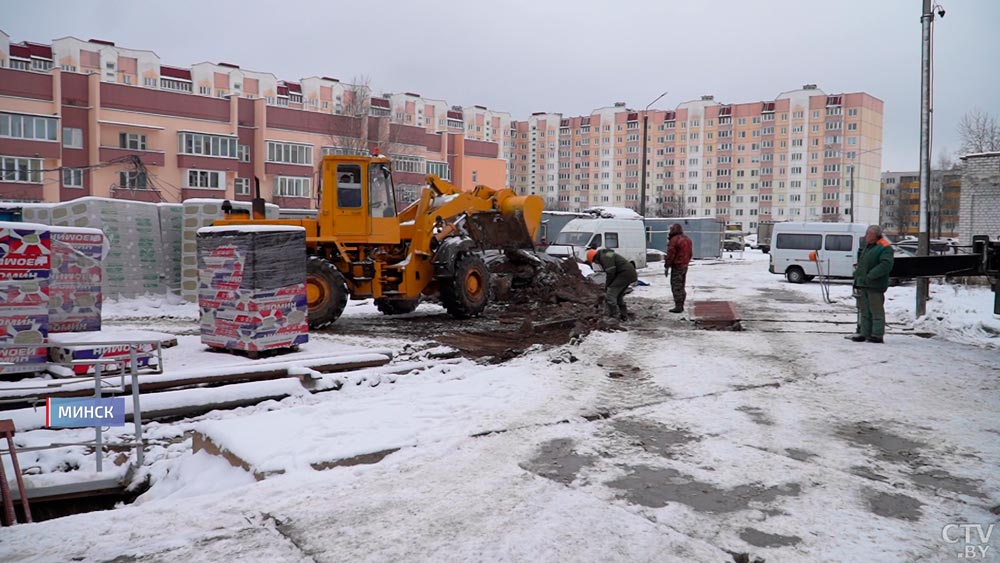 Сроки приближаются к вечности. Побывали на самых крупных долгостроях в Минске. Когда ситуация изменится?-1