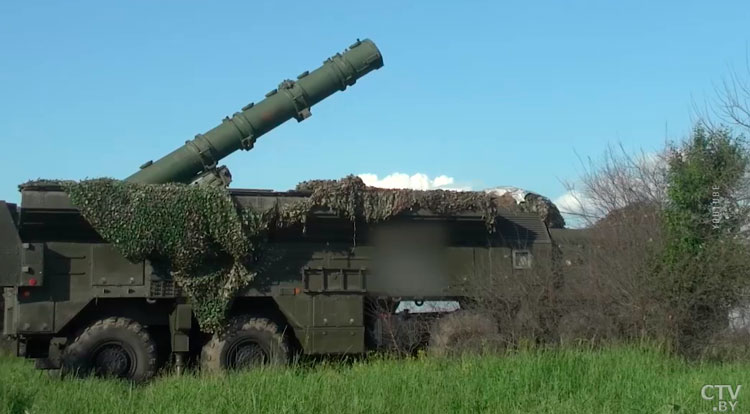 Передовые новинки белорусского военпрома показали на выставке HeliRussia в Москве-1