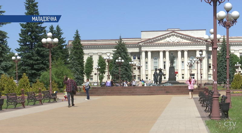 «Не думая ни о чём, просто догнал преступника». Житель Молодечно спас женщину от нападения в парке-7