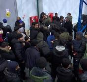 «В основном это граждане Ирака и двое граждан Турецкой Республики». Часть беженцев из ТЛЦ решила вернуться на родину