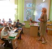 В школе детям говорят одно, а в семье другое. Каким должно быть патриотическое воспитание?