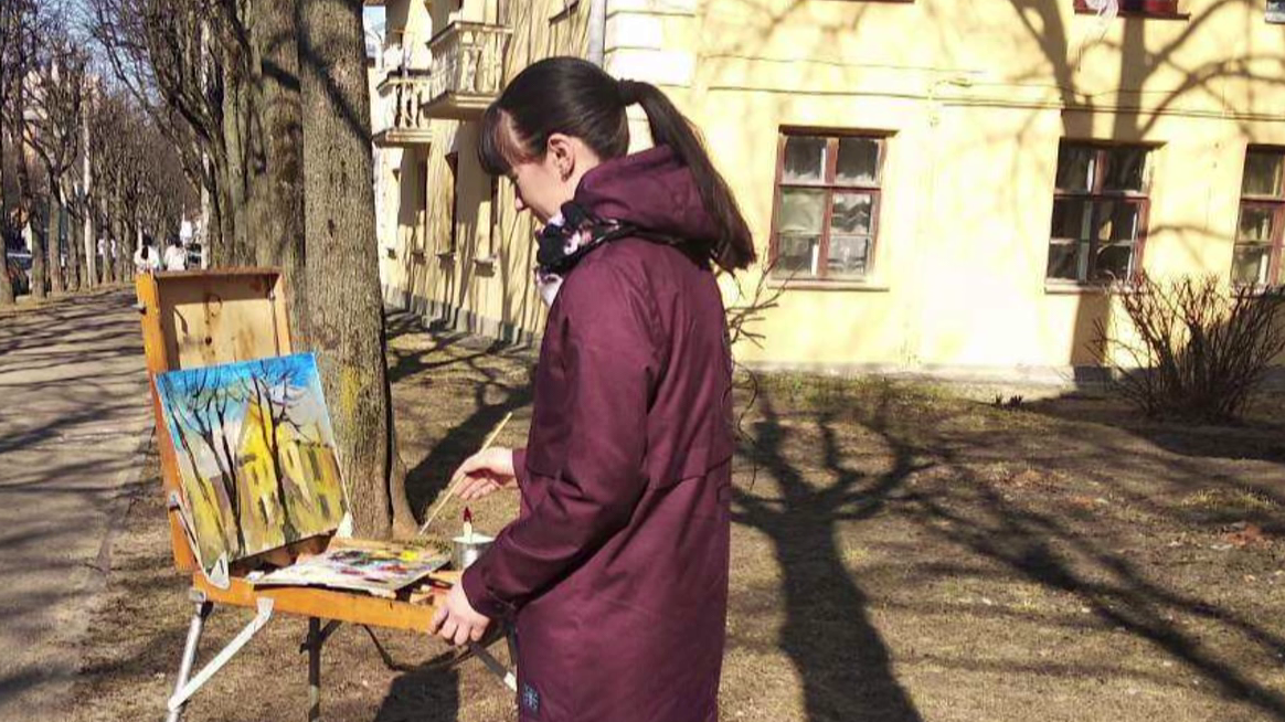 «Это лучшее место на Земле». Побывали в мастерской белорусской художницы и узнали, как создаются шедевры