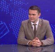 Андрей Лазуткин: «Эти новые лидеры, типа Зеленского, не знают, за что хвататься, они выросли совсем в другой системе» Андрей Лазуткин: «Эти новые лидеры, типа Зеленского, не знают, за что хвататься, они выросли совсем в другой системе»