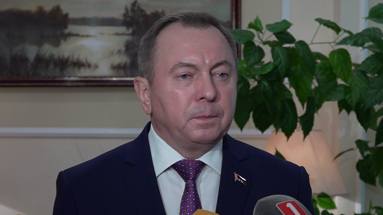 «Думал, после ситуации с паралимпийцами уже ниже пасть невозможно». Макей о западном скандале из-за интервью с Лукашенко