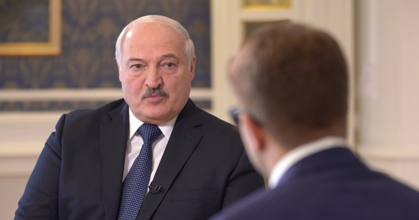 Лукашенко: «Я опасаюсь, что вы завтра нанесёте ядерный удар по какой-то из мировых держав»