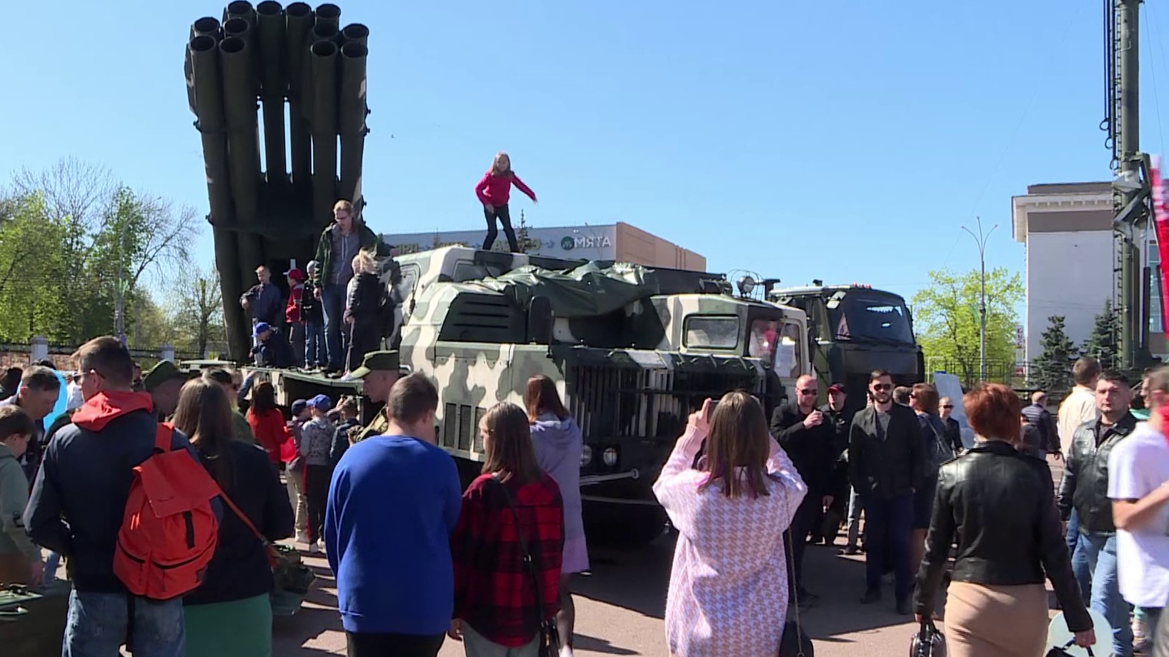 Образцы времён ВОВ. Что можно увидеть в Гомеле на выставке военной техники?