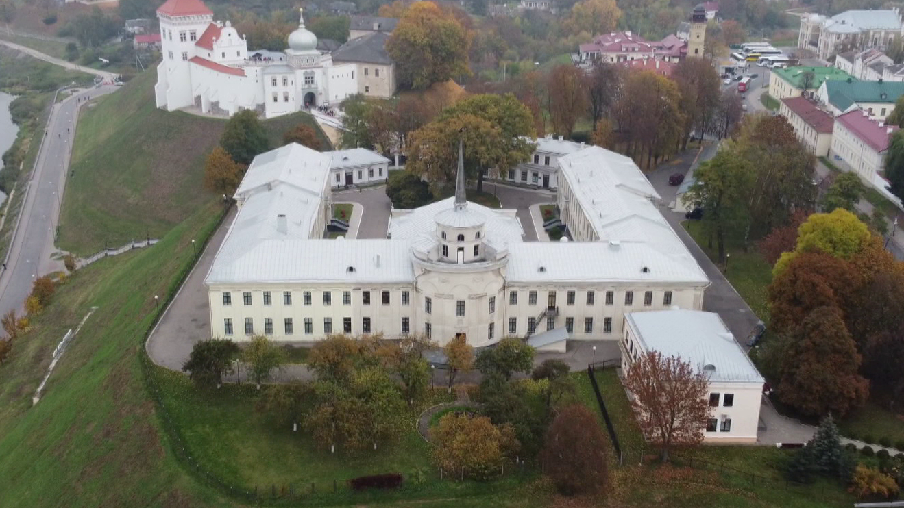 Строился для проведения сеймов. История Нового замка в Гродно