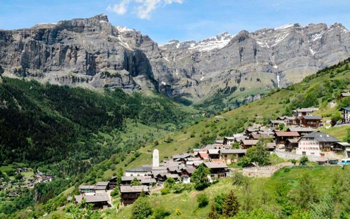 Жить на природе. За переезд в этот швейцарский город вам заплатят