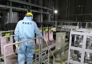 Министр окружающей среды Японии предложил слить радиоактивную воду с атомной станции «Фукусима» в Тихий океан