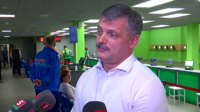 В Минске стартовал турнир по стрельбе среди работников спорта. Зачем проводят соревнования, рассказал Сергей Ковальчук