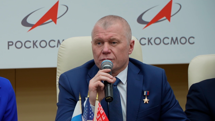 Олег Новицкий: космонавты являются друзьями и на станции, и после выполнения полёта