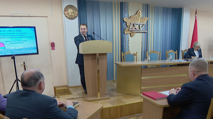 Как нововведения в Избирательном кодексе и закон о ВНС повлияют на белорусов? Рассказал Сергей Клишевич