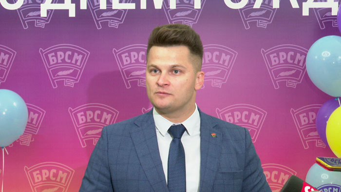 «Очень важно показывать пример через наши проекты». Лукьянов о БРСМ и контакте с молодым поколением