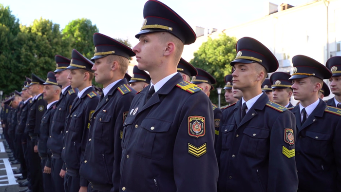 «Получить звания, профессию». Почему в Беларуси хотят построить ещё один лицей МВД?