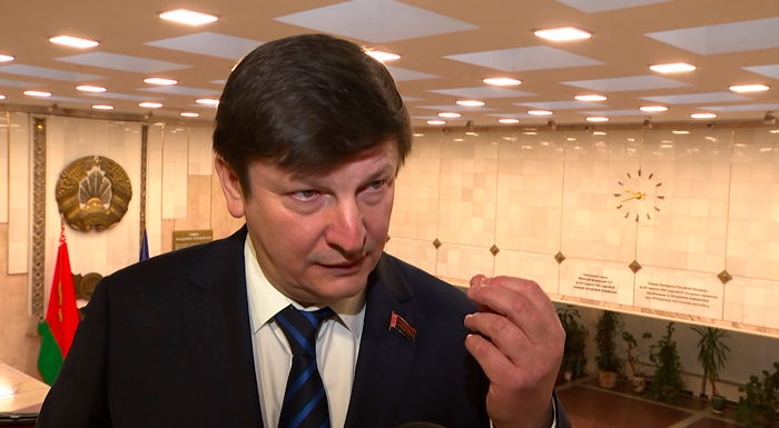 Марзалюк: «Фундаментальный принцип – не навреди». Какие проблемы образования решил централизованный экзамен?