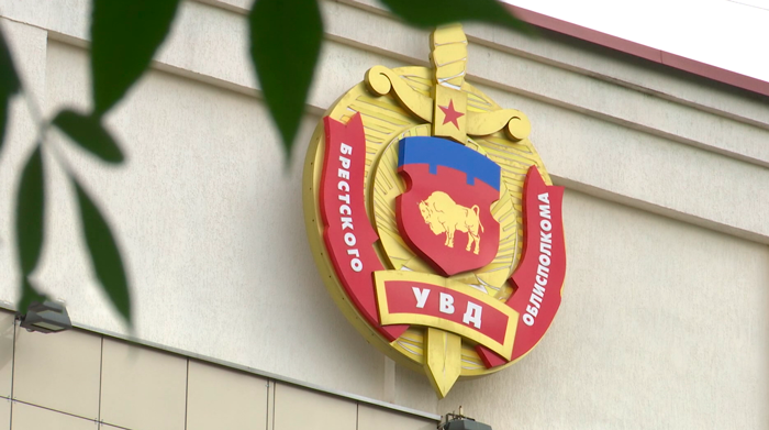 В Брестской области по горячим следам задержали курьера телефонных мошенников