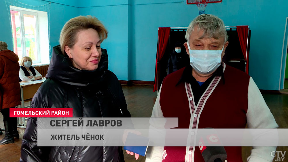 «Отсиживаться нельзя». На одном из участков под Гомелем за 3 дня досрочно проголосовало около 30% жителей-4