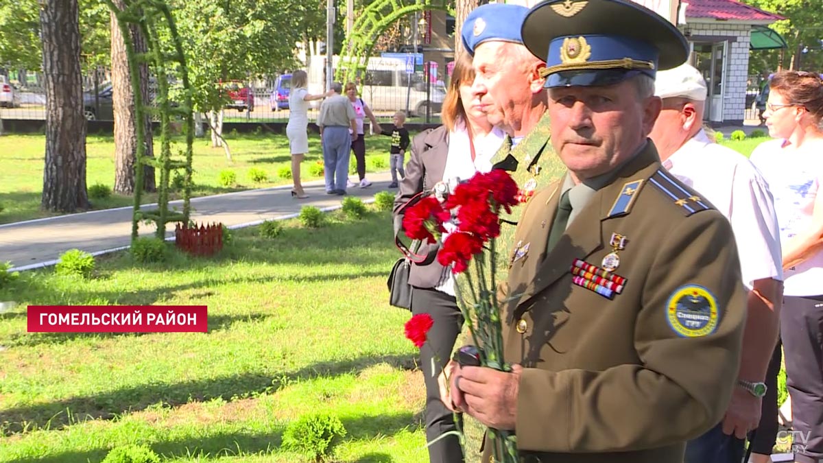 Под Гомелем увековечили память ветерана военной разведки Ильи Старинова-12