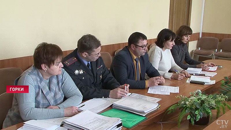 «Пошёл на комиссию и вышел директором ЦФОР». Как в Горках решают проблему занятости-32