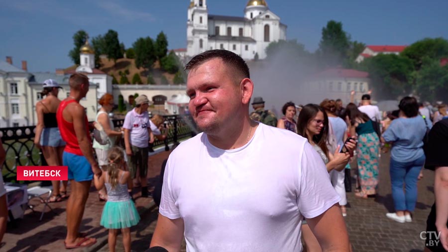«Я из Казани, она из Тулы». Что говорят гости фестивального Витебска?-1 «Я из Казани, она из Тулы». Что говорят гости фестивального Витебска?-1