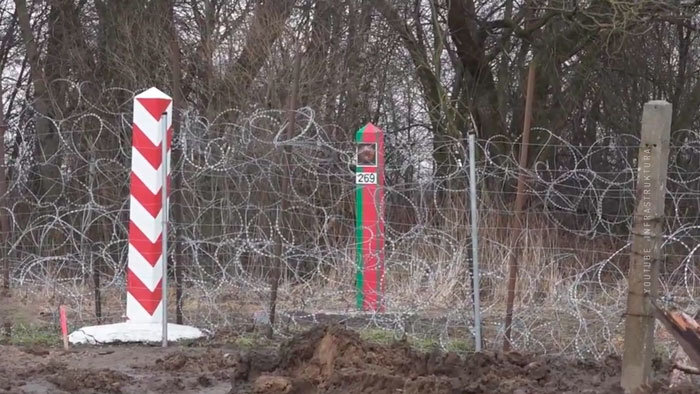 Более половины поляков не хотят дальнейшего укрепления границы с Беларусью. Данные опроса