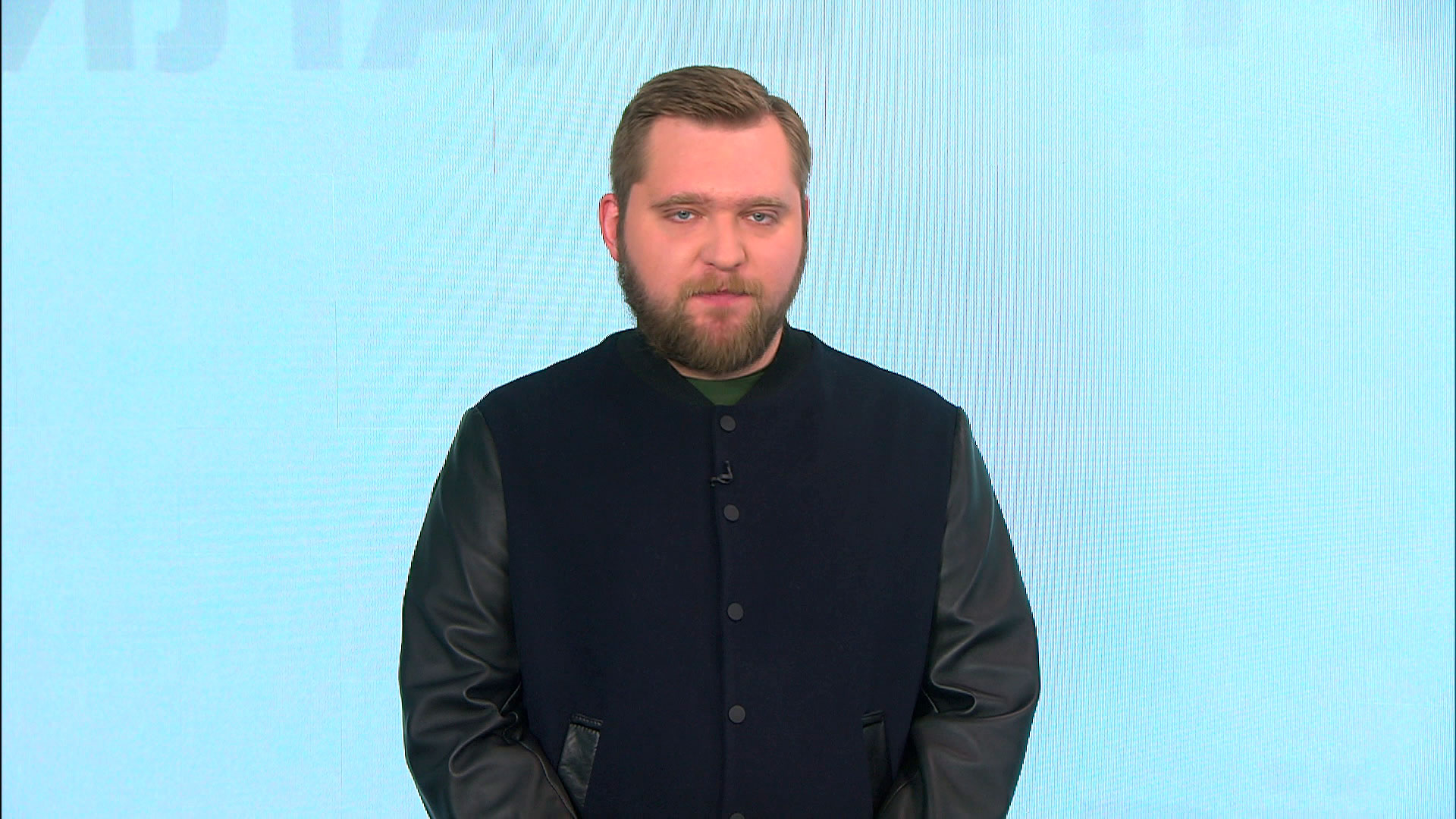 Азарёнок: «Вместо того, чтобы на коленях у людей Донбасса прощения просить, хлебальники на Батьку разеваете»