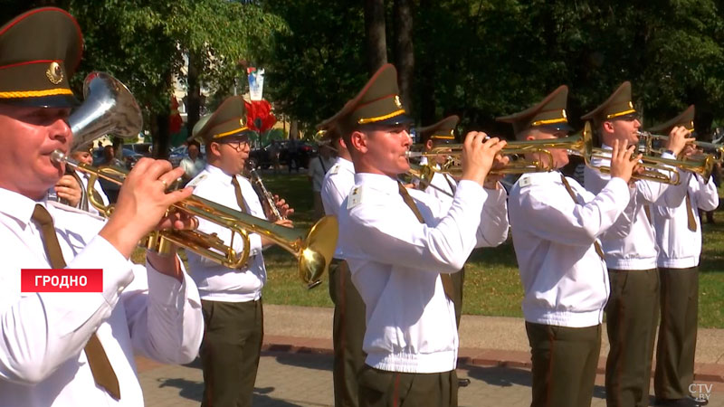 Гродно отмечает День освобождения от немецко-фашистских захватчиков-10