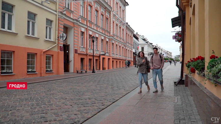 В Гродно спортсменов знакомят с главными объектами города в свободное время-7