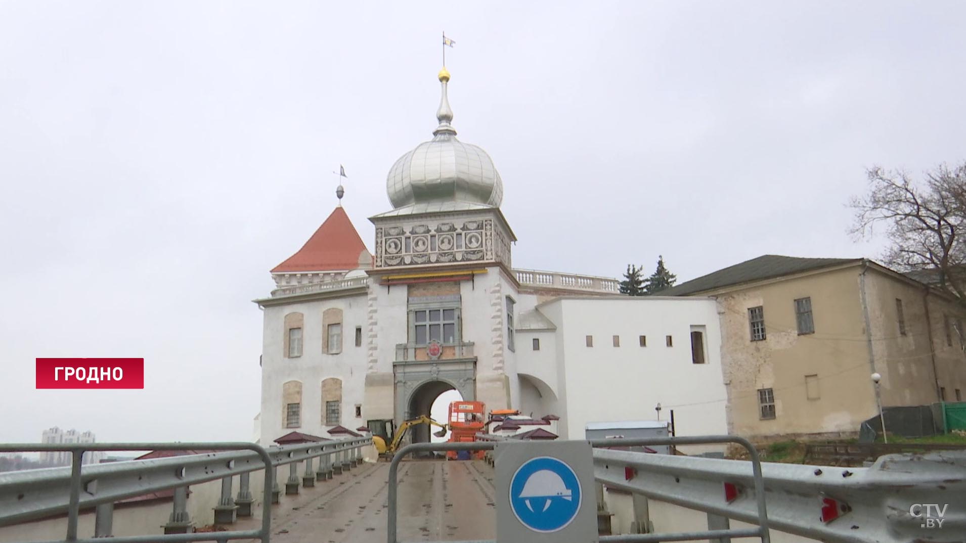 В Старом замке Гродно начали отделку интерьеров и подготовку экспозиции-19