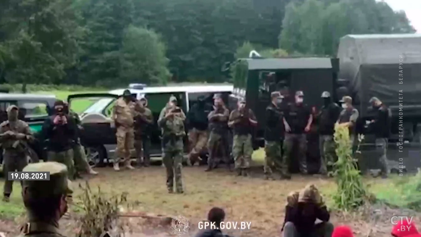 ​Что сейчас происходит с группой афганских мигрантов, которую Польша попыталась вытеснить в Беларусь?-4